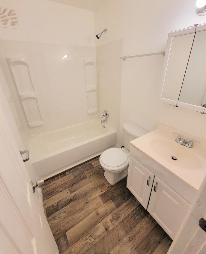 Photo - 3305 Armstrong Ct