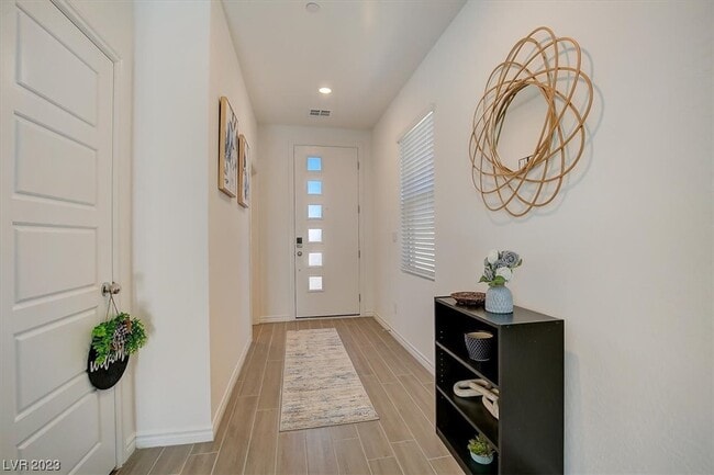 Building Photo - 294 Fletcher Fls St