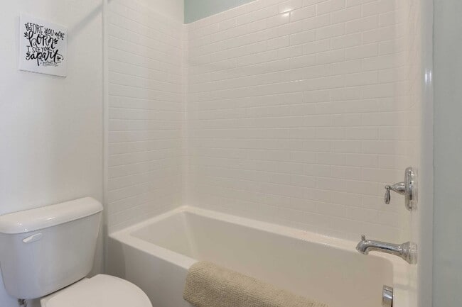Foto del edificio - 529 Sandpiper Wy
