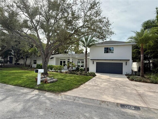 Foto del edificio - 1359 Harbor Dr