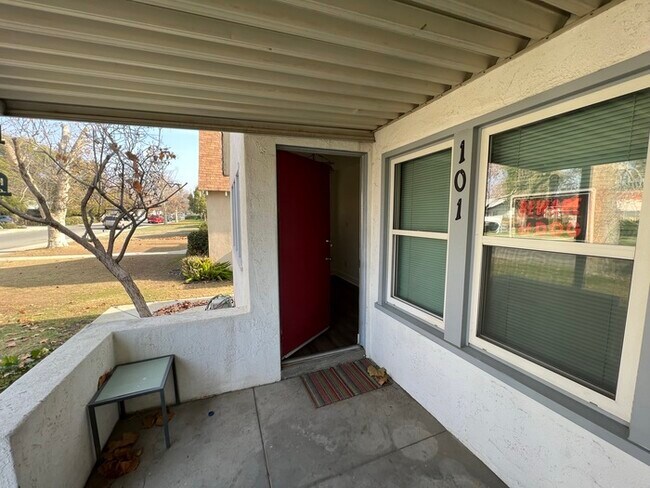 Building Photo - 101 Pacific St