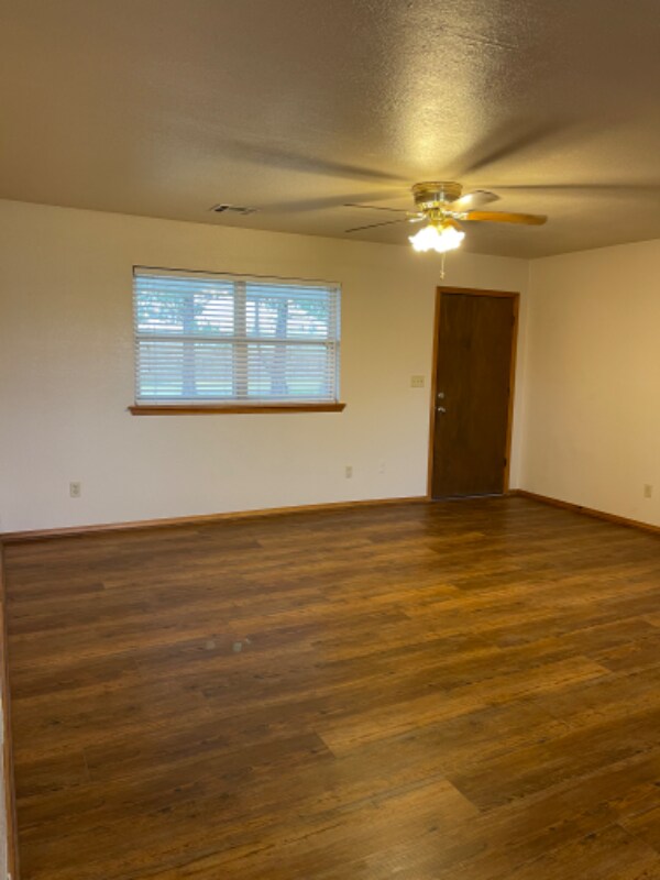 Building Photo - 108 N Kings Hwy