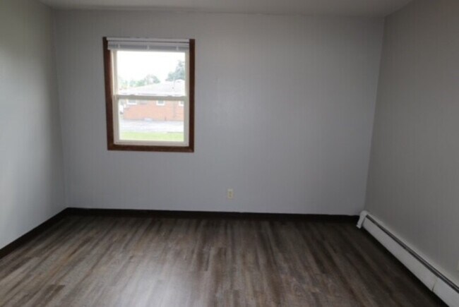 Foto del edificio - 1303 Morris Ave