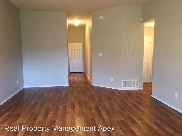 Building Photo - 3 br, 2 bath House - 2025 Sabine Dr.