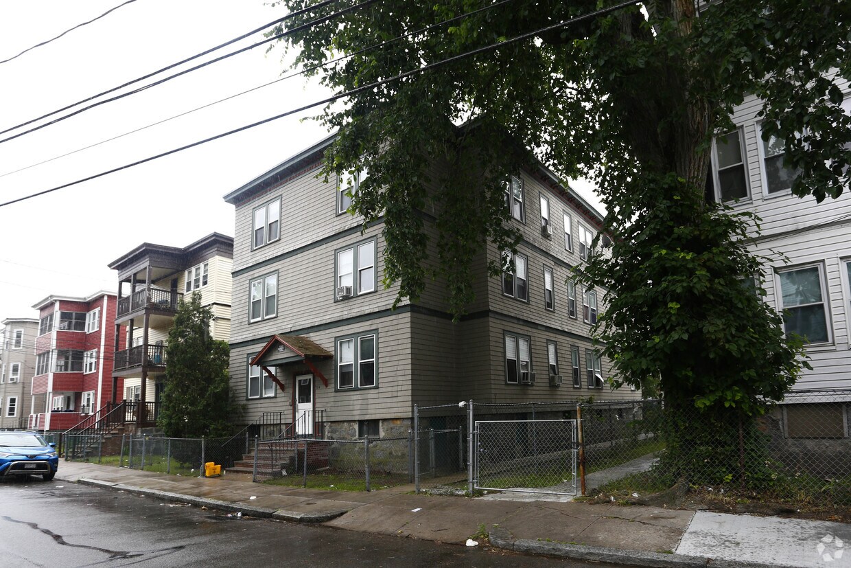 Foto del edificio - 310-314 Fuller St