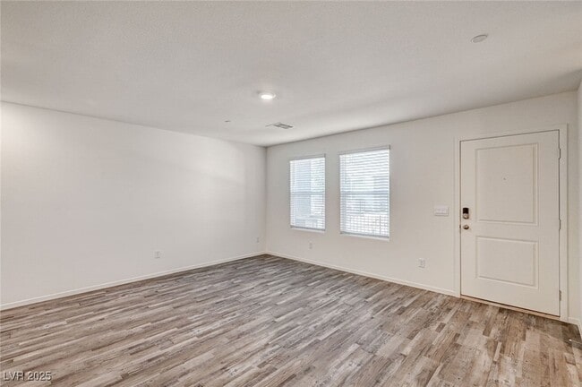 Building Photo - 7379 Raimee Brk St