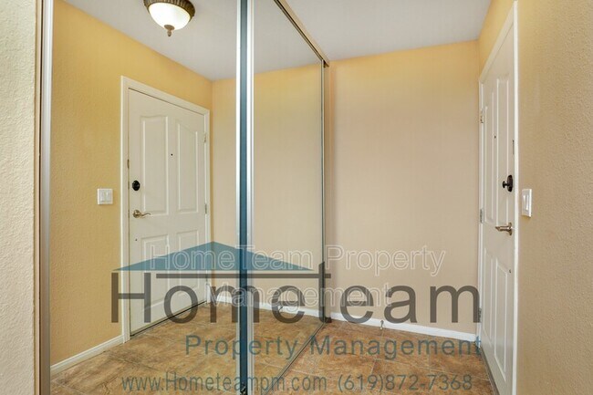 Foto del edificio - 3030 Suncrest Dr