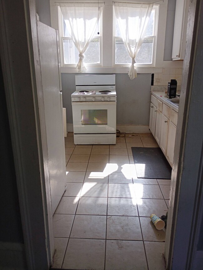 Foto del edificio - 2120 E 3rd St