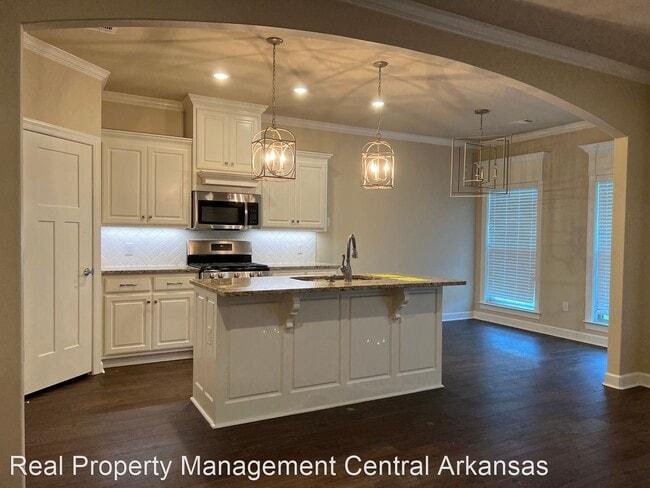 Building Photo - 3 br, 2 bath House - 5309 Aviator Dr.