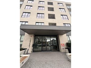 Building Photo - 15733-15785 85 Ave