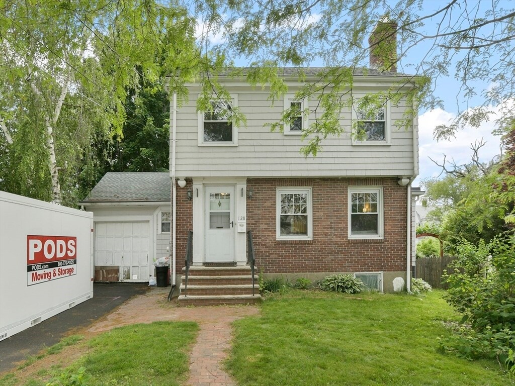 Foto principal - 128 Parsons St