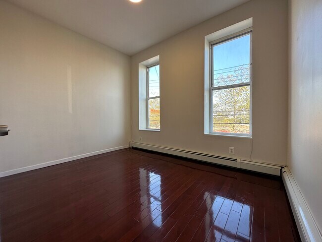 Foto del edificio - 331 Concord Ave