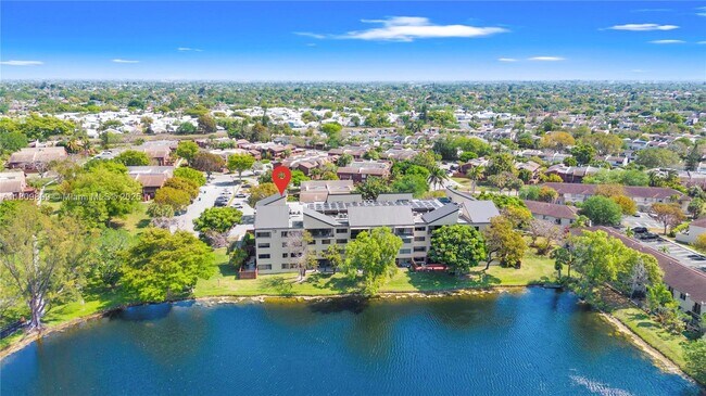Foto del edificio - 6666 SW 115th Ct