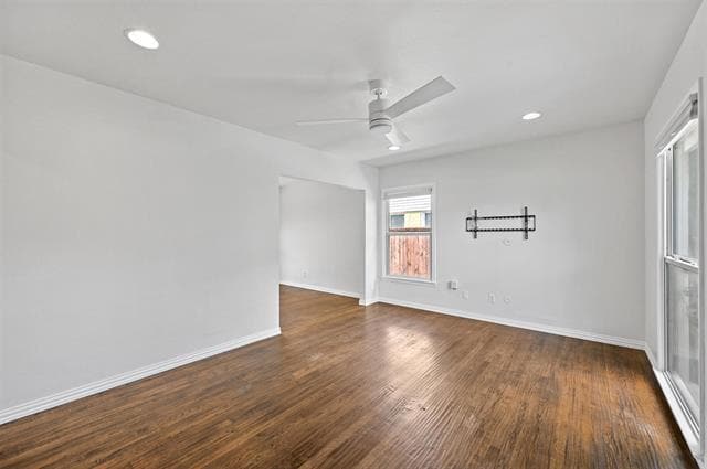 Foto del edificio - 11015 Stallcup Dr