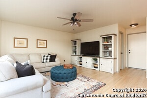 Building Photo - 8910 Pinseeker