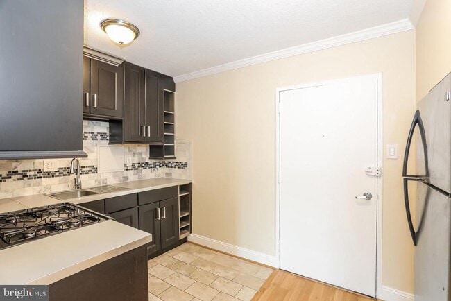 Foto del edificio - 240 M St SW