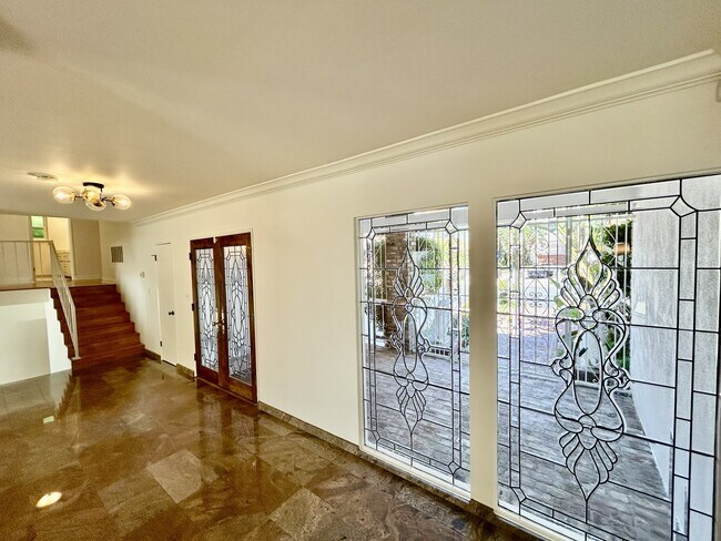 Foto del edificio - 22525 Flamingo St