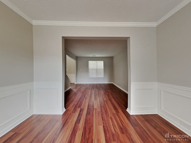 Building Photo - 1505 Dickens Pl NW