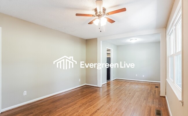 Building Photo - 872 Burning-Tree Trail