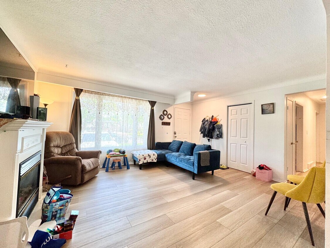 Photo principale - 41 Macoomb Dr