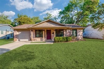 Building Photo - 607 La Salle Dr