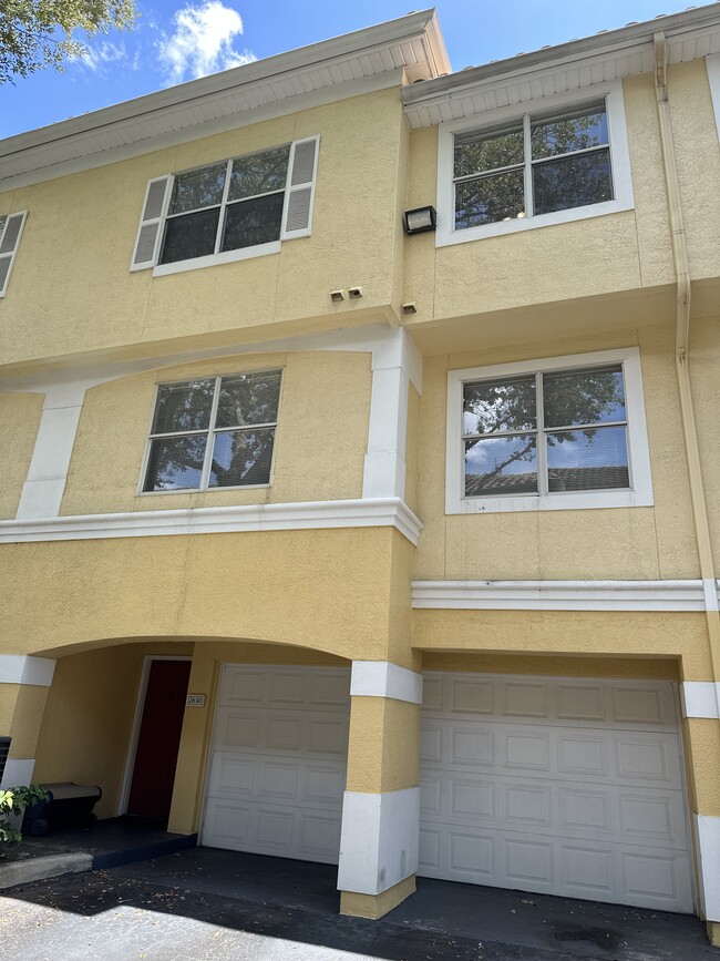 Foto del edificio - 2630 Legacy Villas Dr
