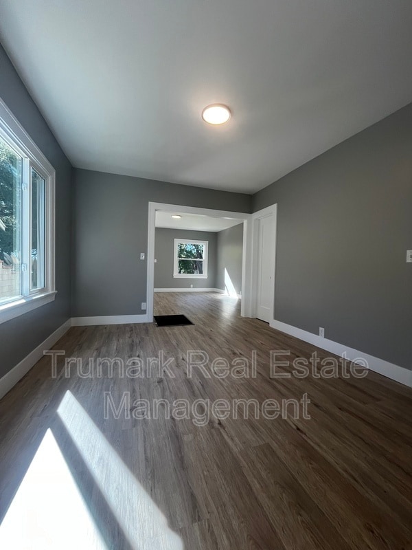 Foto del edificio - 1349 E Elizabeth St