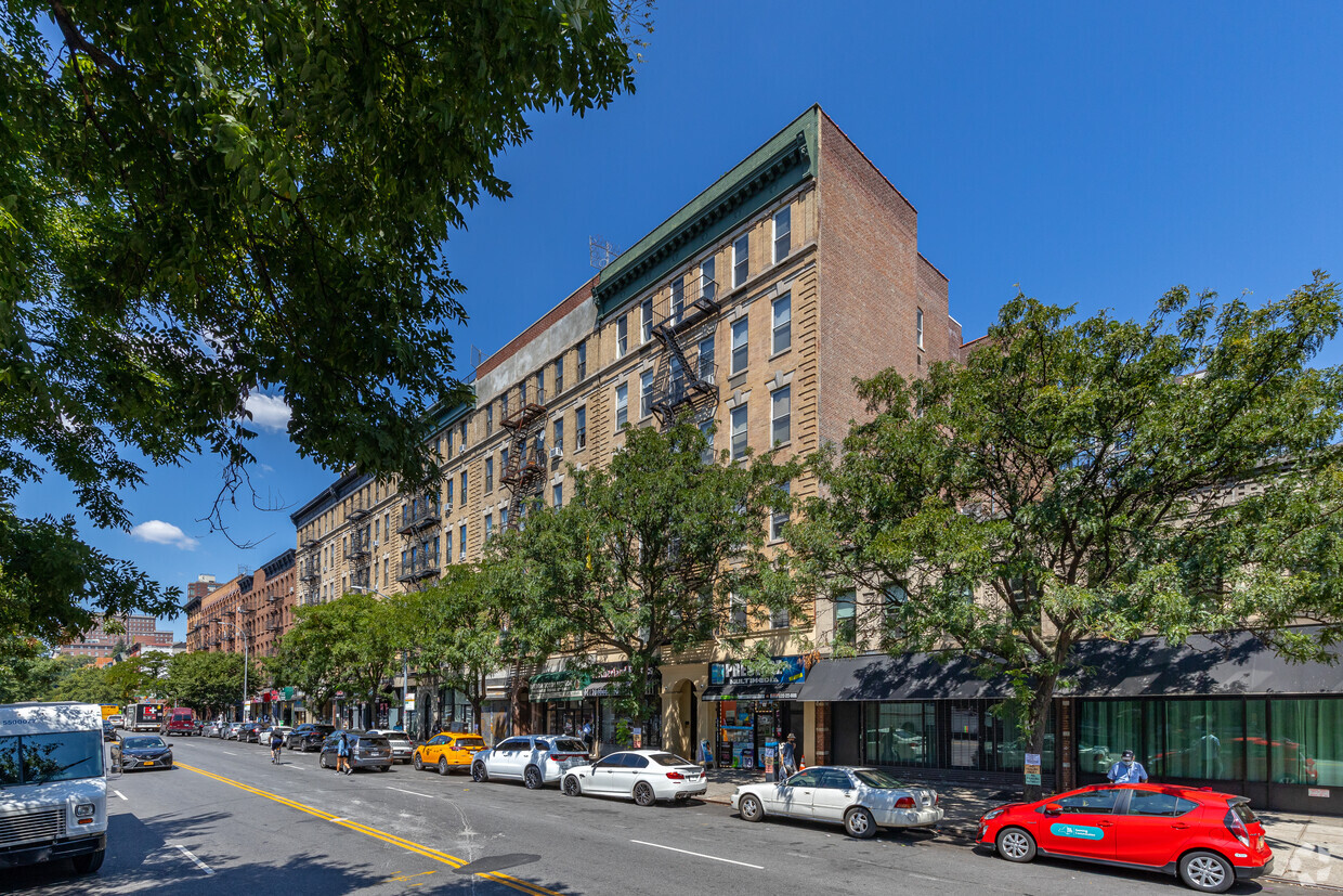 Foto principal - 227-229 W 116th St