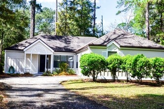 Building Photo - 7760 SW 47th Ln