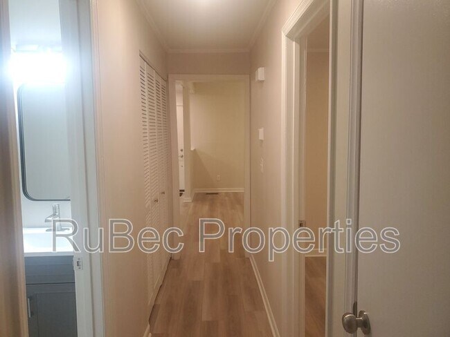 Foto del edificio - 6724 Accrington Ct