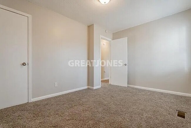 Foto del edificio - 1205 Widgean Dr