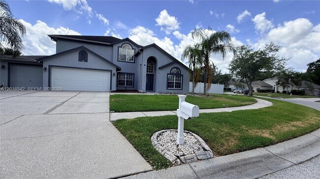 Building Photo - 1813 Vista River Dr