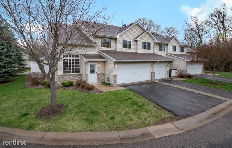Primary Photo - 2 br, 1.5 bath Townhome - 20511 Erin Court