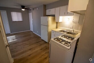 Building Photo - 3639 Blaine Ave
