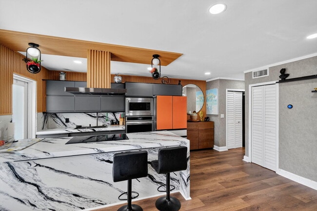 Foto del edificio - 363 Washington Ave