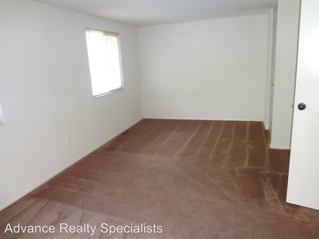 Building Photo - 2 br, 2.5 bath House - 10970 Greenaire Place