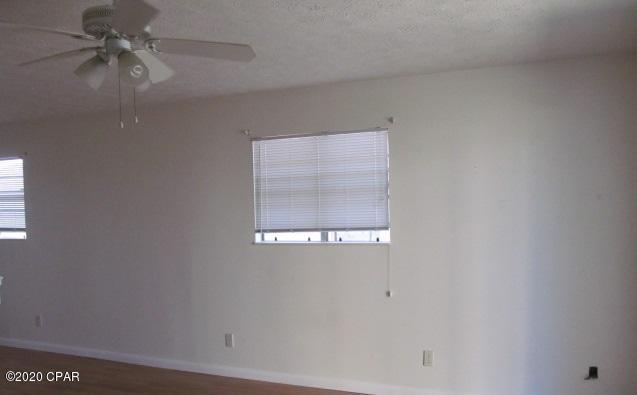 Building Photo - 8524 Surf Dr