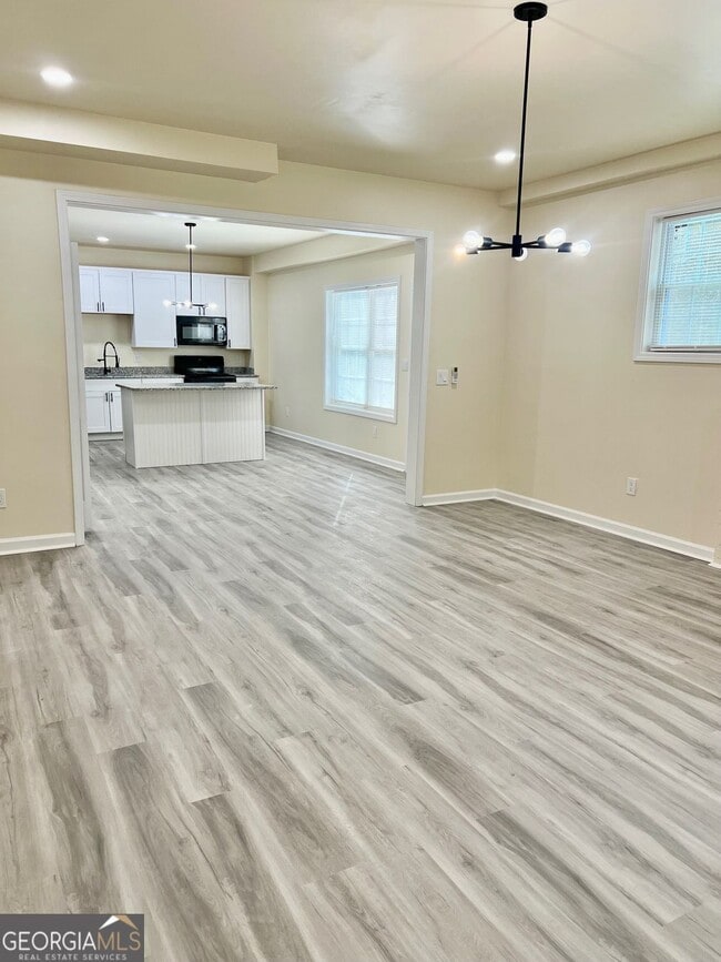 Foto del edificio - 4001 Oak Field Dr