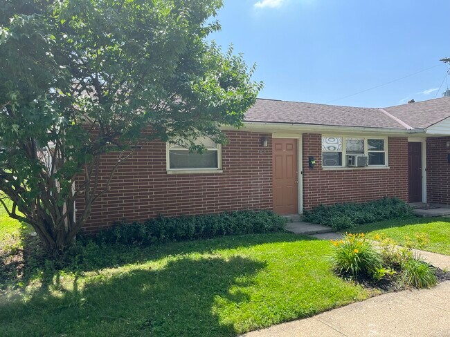 Foto del edificio - 89 E Hocking St