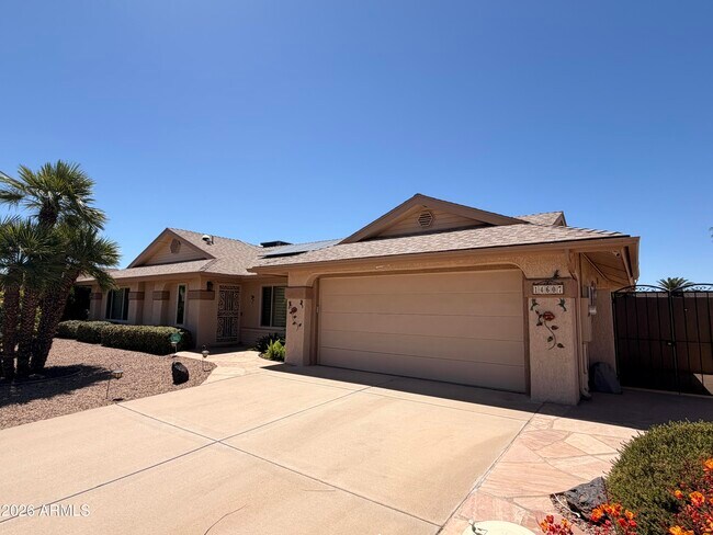 Foto del edificio - 14607 W Yosemite Dr