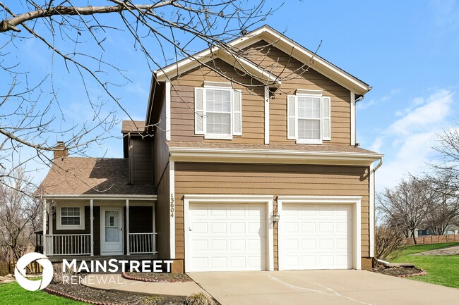 Building Photo - 13604 W 129th Terrace