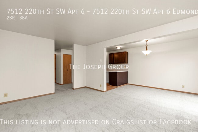Building Photo - Newly remodeled 2 bed/2.5 bath in Lynnwood