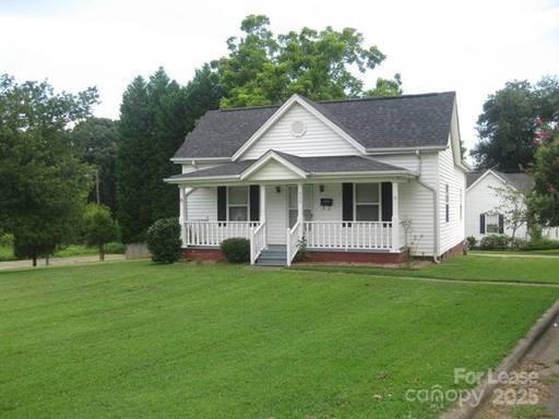 Foto del edificio - 906 E Catawba St