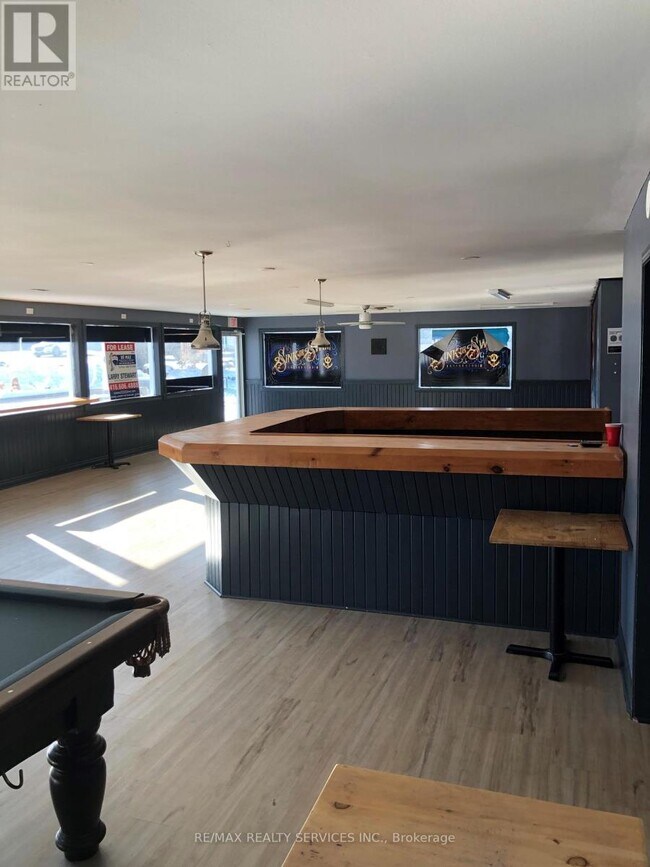 Building Photo - 1919 Lakehurst Rd