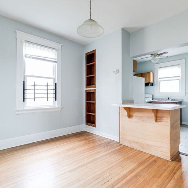 Foto del edificio - 3 Bedroom Home in Highland Park ***Availab...