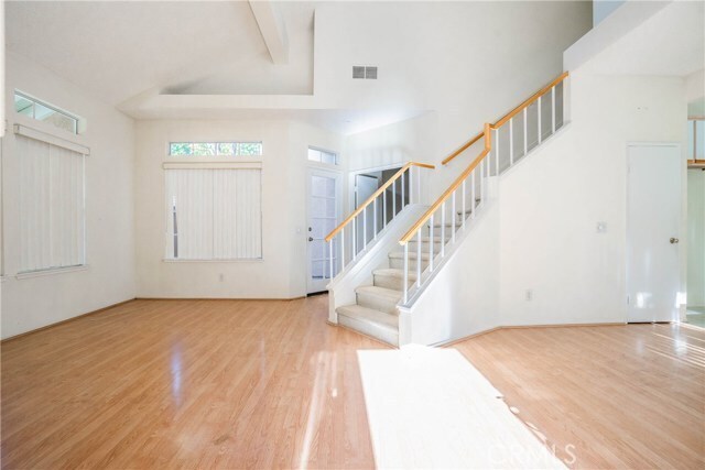 Foto del edificio - 16501 Stonehaven Ct