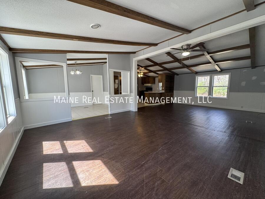 Foto principal - 92 Park Dr