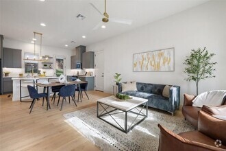 Building Photo - 3145 Chisholm Trail