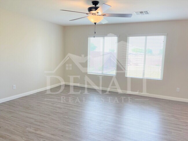 Foto del edificio - 7826 S Peppertree Dr