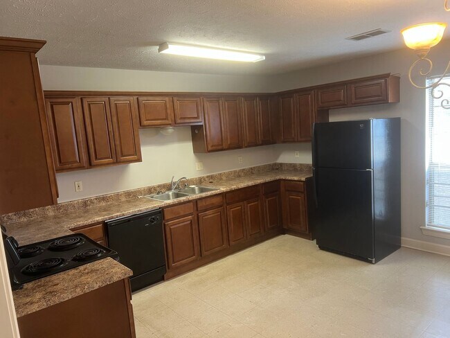 Foto del edificio - 2 Bed 2 Bath Duplex